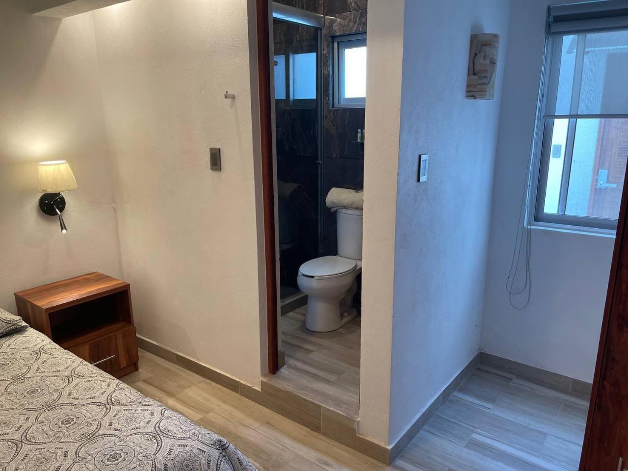 Suites C O V A D O N G A Mexico City Rum bild