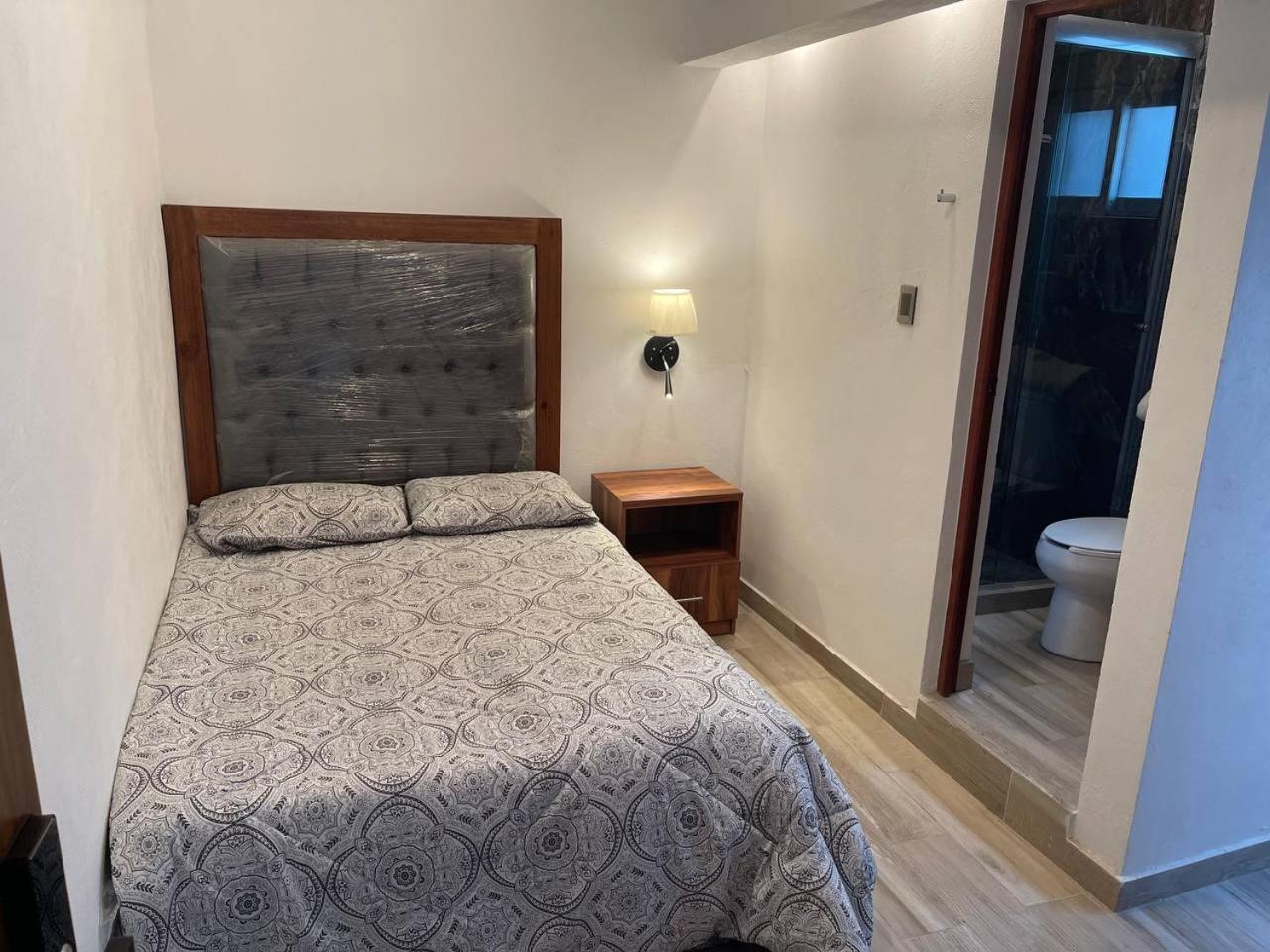 Suites C O V A D O N G A Mexico City Rum bild