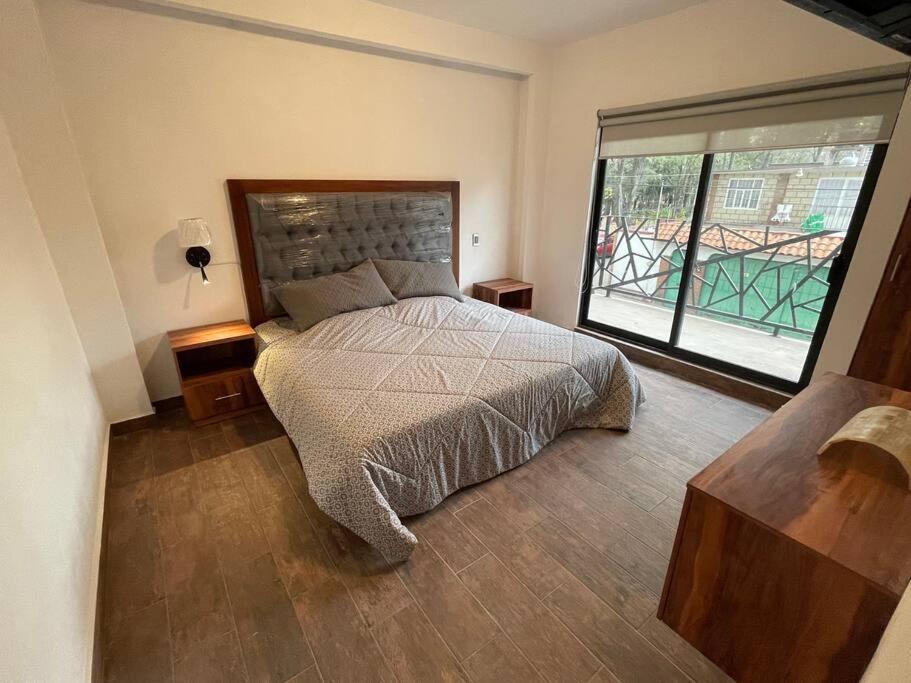 Suites C O V A D O N G A Mexico City Rum bild